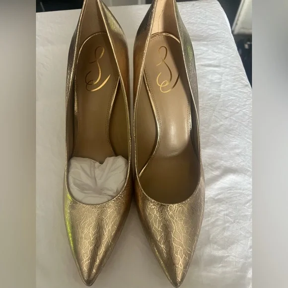 Sam Edelman | Shoes | Sam Edelman Gold Metallic Heels | Poshmark